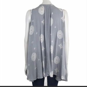 NWOT Free People Womens Dress Size / Top (S) Medallion Print, Light blue gray .